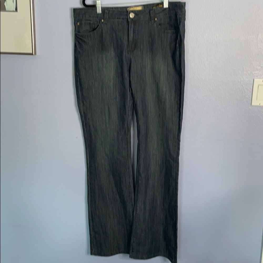 the Khloe Kardashian kollection size 16